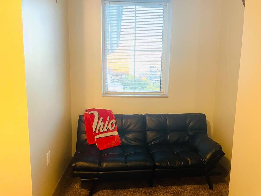 Apartment King Size With Osu Theme! Columbus