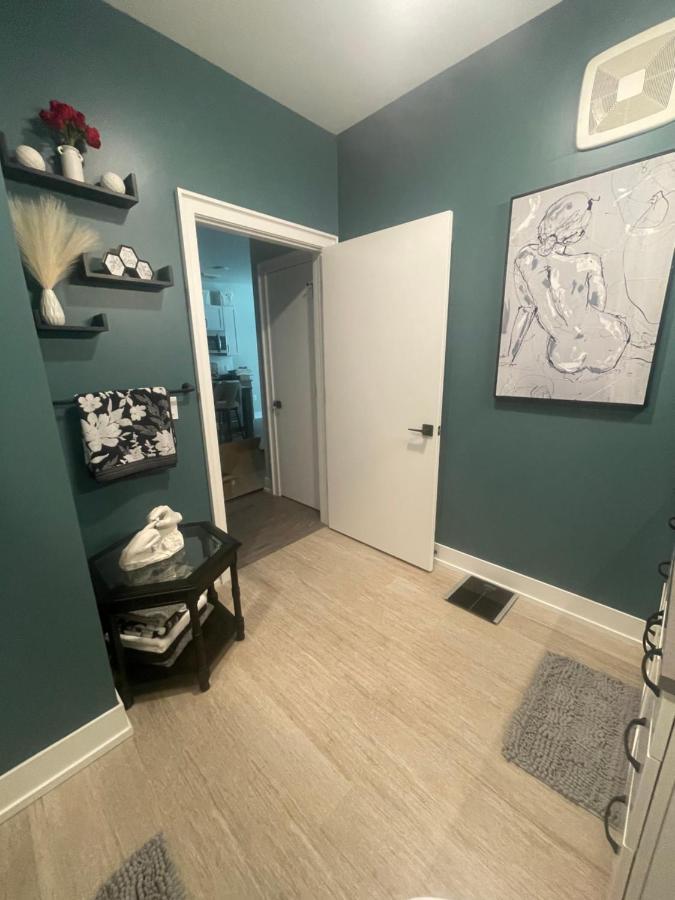 The Creamstone Apartment