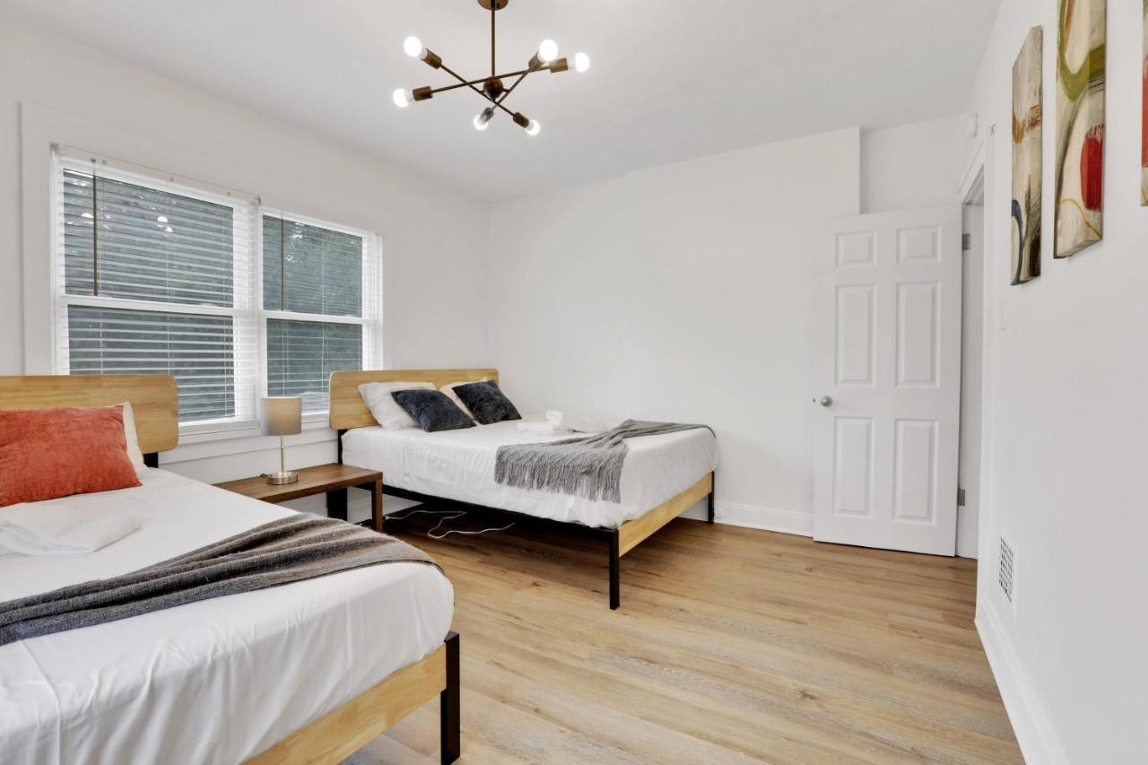 Holiday home Housepitality- The 614 Peaceful Escape - Old Town *