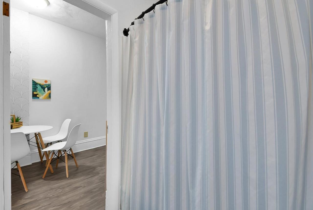 Modern European 1br Near Dt-historic St Apartment
