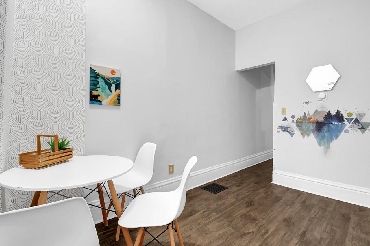 Modern European 1br Near Dt-historic St