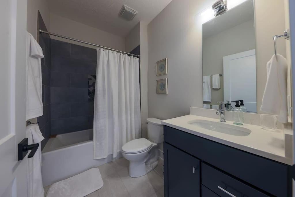 Luxury Getaway At The Village