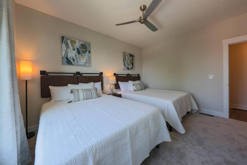 Luxury Getaway At The Village Casa de férias Columbus