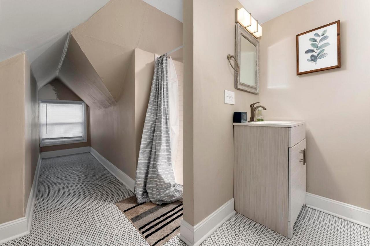 Holiday home Newly Renovated 3 Bedroom Near High St Columbus