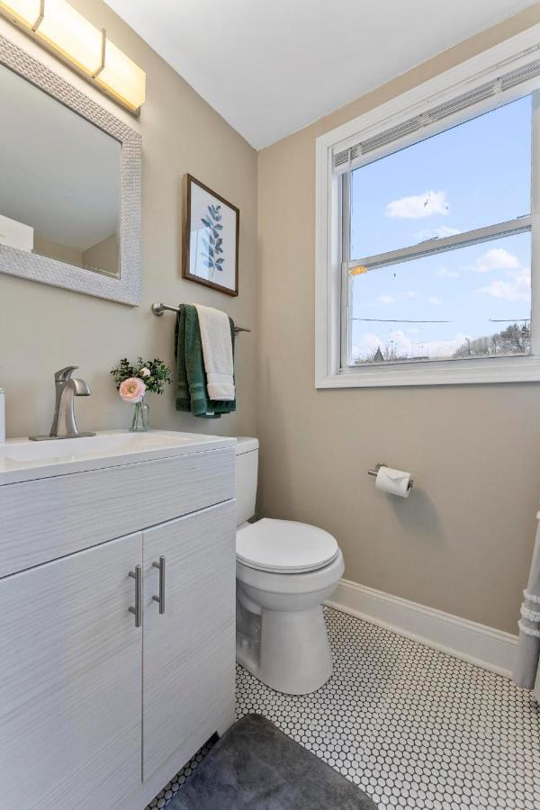 Newly Renovated 3 Bedroom Near High St Holiday home *