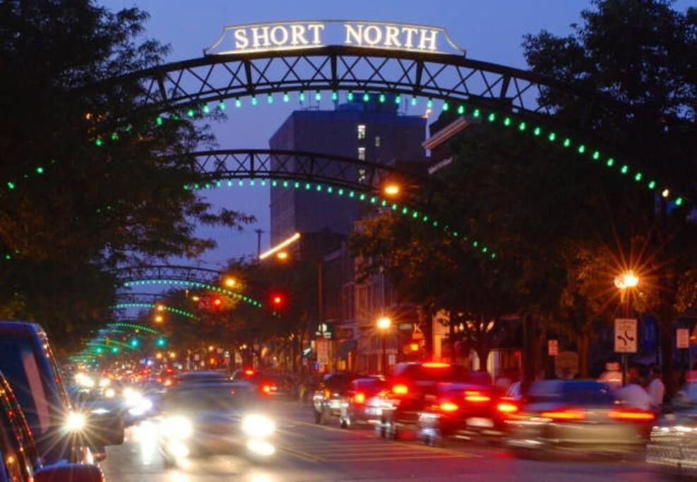 Luxury Three Story In Short North