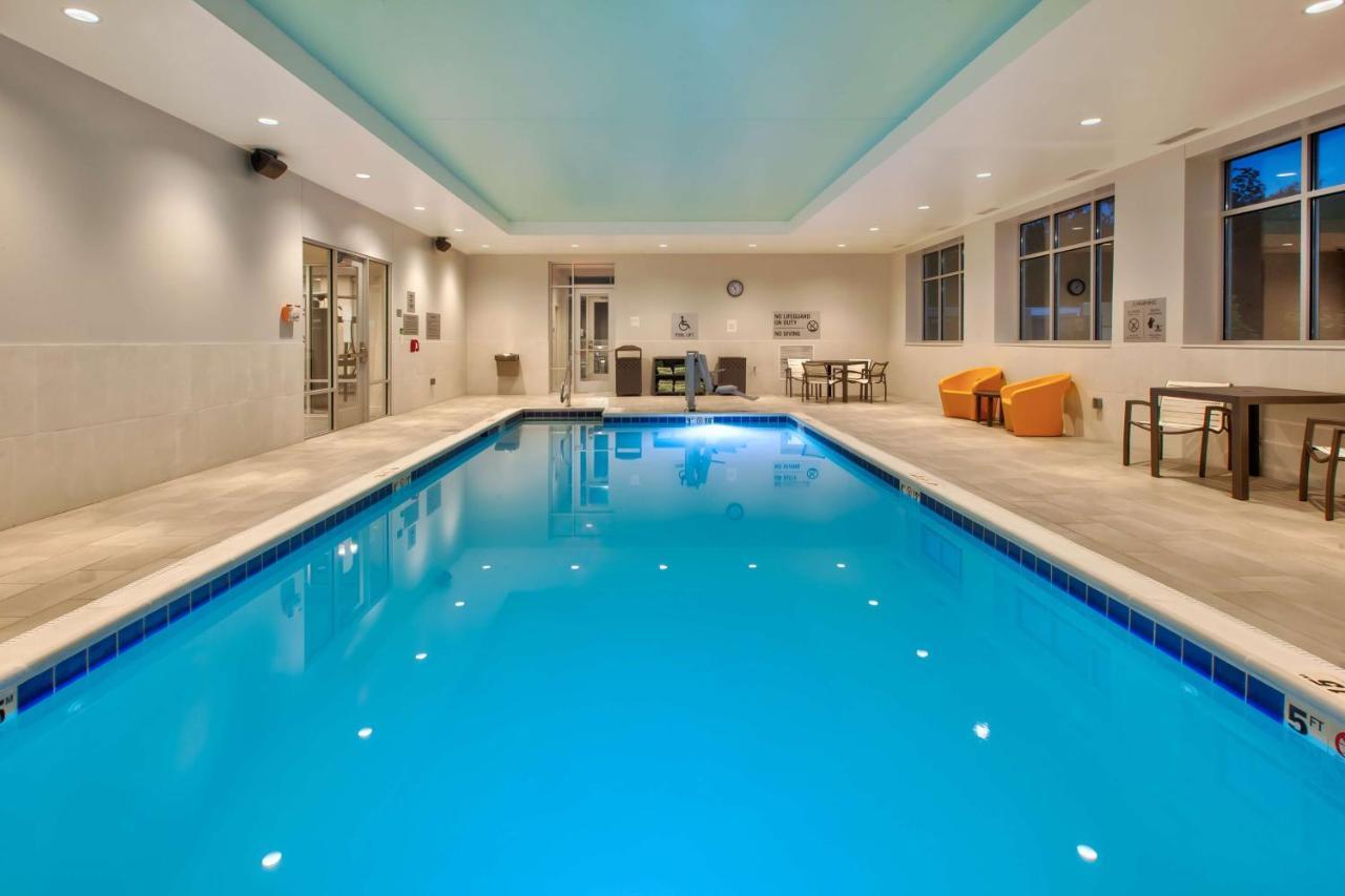 Hotel Homewood By Hilton Easton, Oh 3*