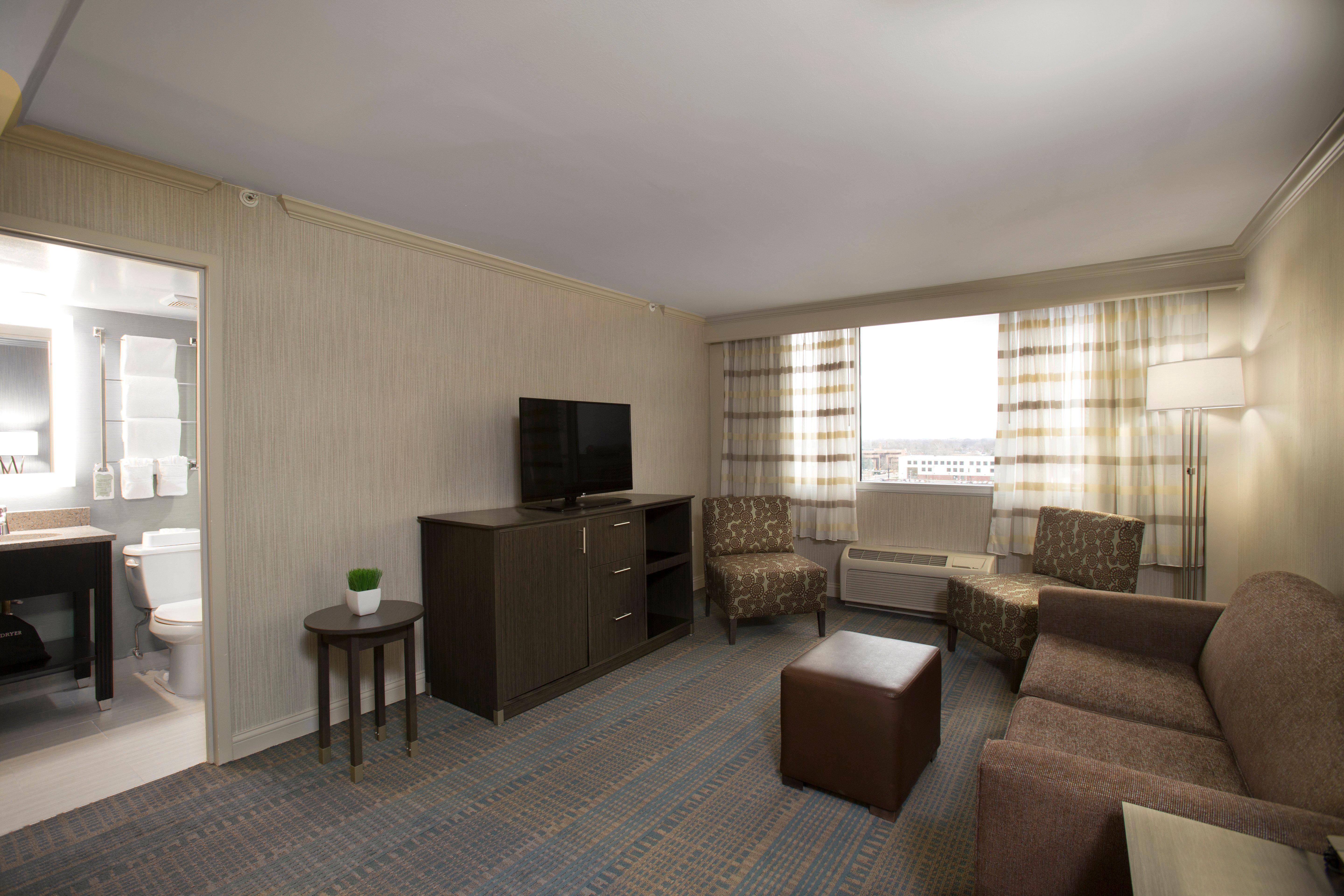 Dwtn-capitol Square By Ihg Columbus