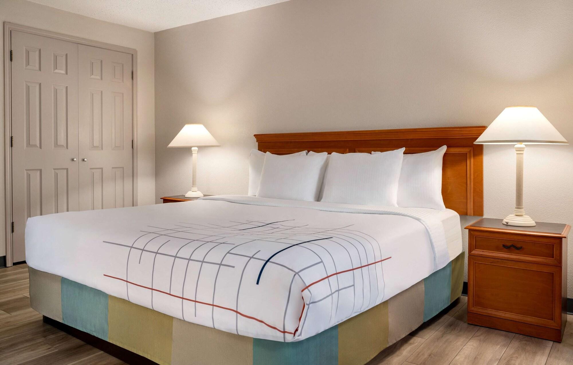 Hotel La Quinta By Wyndham Airport Area