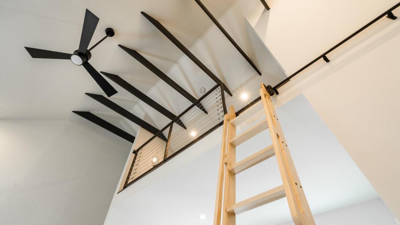 The Loft @ Center Apartment