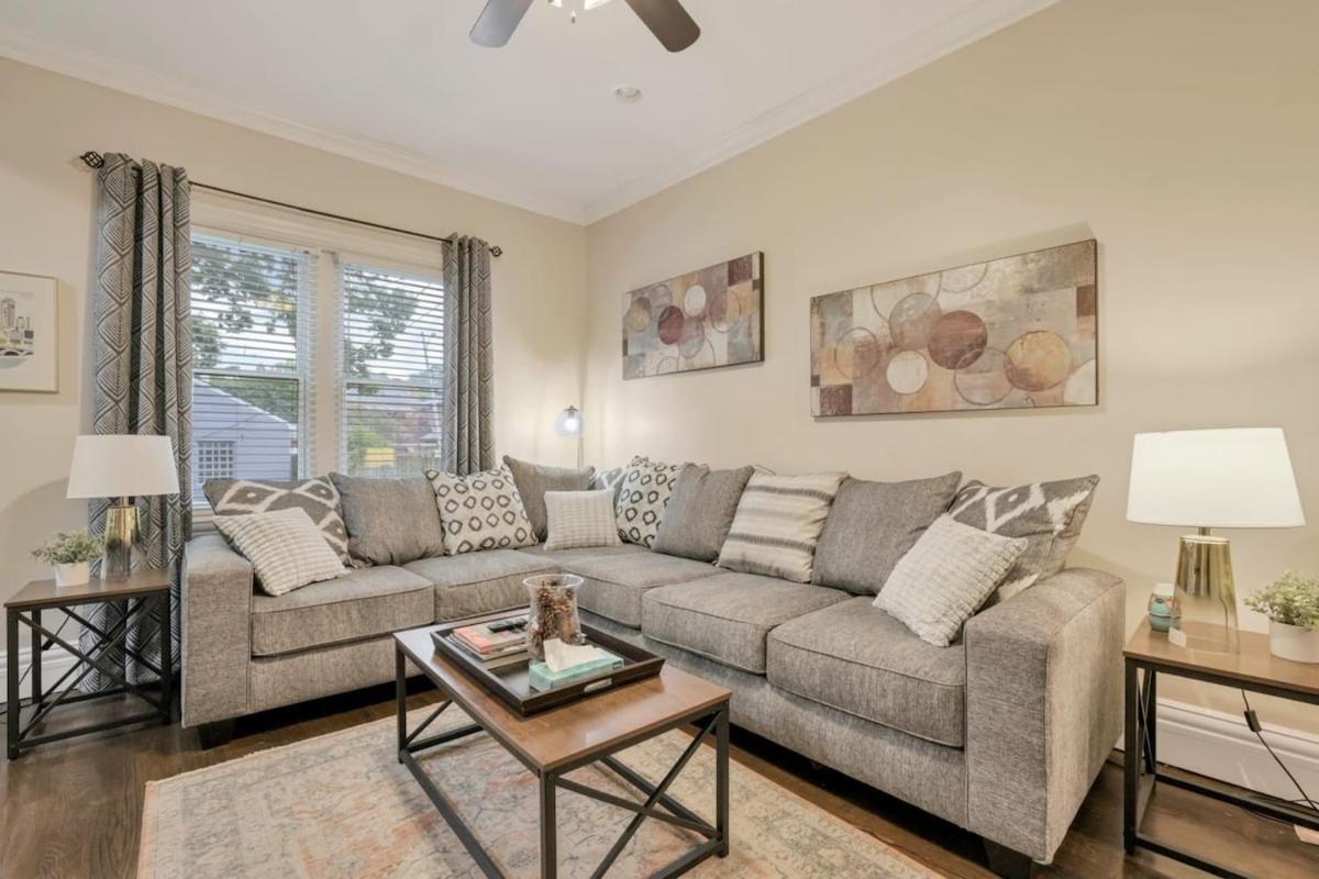 Holiday home Osu And Short North 4 Bedroom Patio And Garage With Ev Columbus