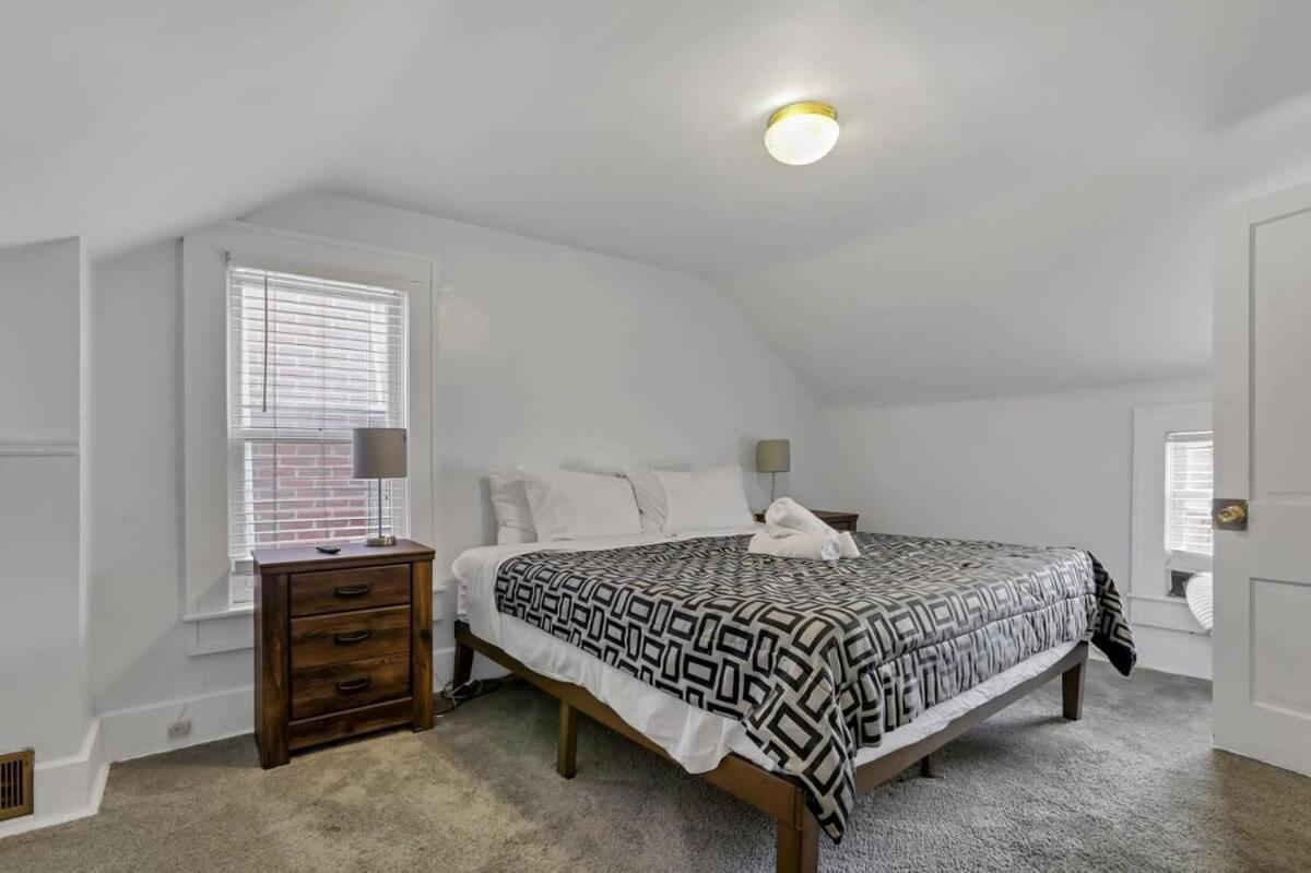 Housepitality - The Marienplatz - Free Parking Holiday home *