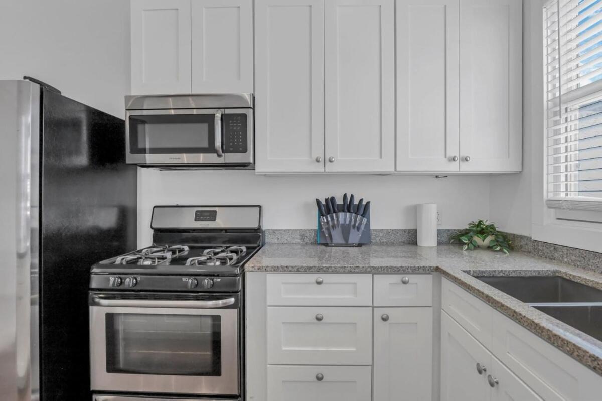 Housepitality - The Game House - 2 Br