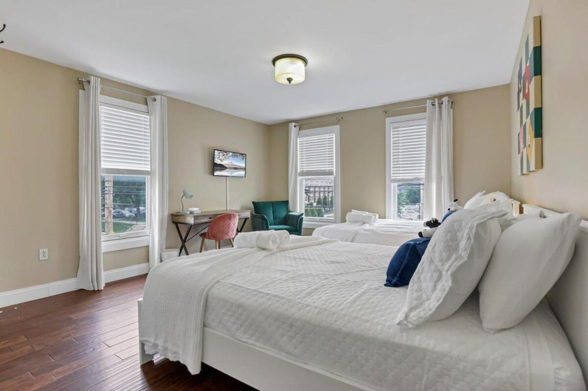 Housepitality - The Game House - 2 Br Holiday home