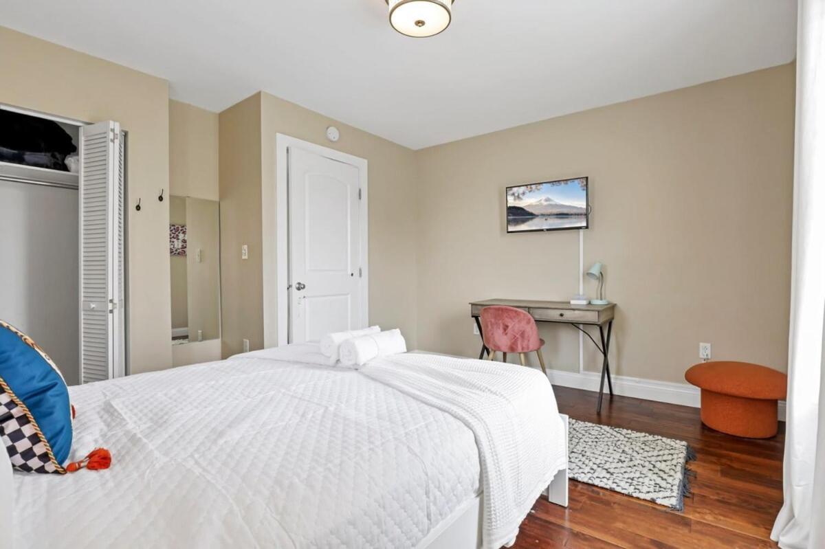Housepitality - The Game House - 2 Br Holiday home Columbus