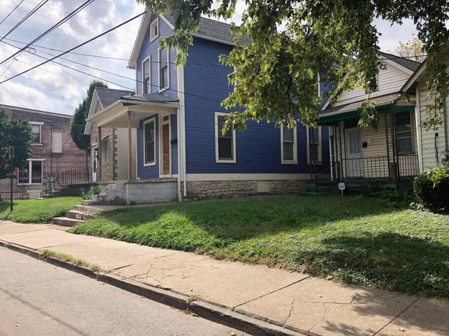 Housepitality - The Game House - 2 Br Holiday home Columbus
