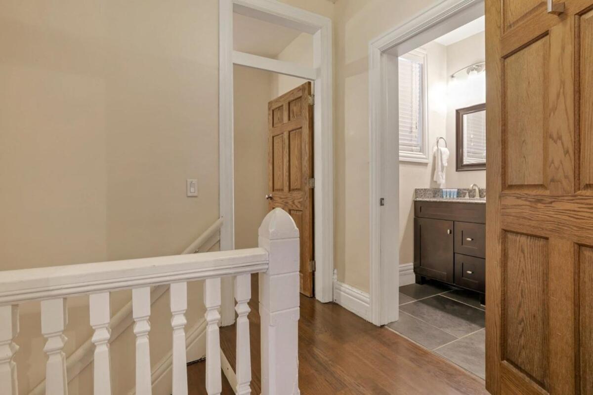 Holiday home Osu And Short North 4 Bedroom Patio And Garage With Ev Columbus