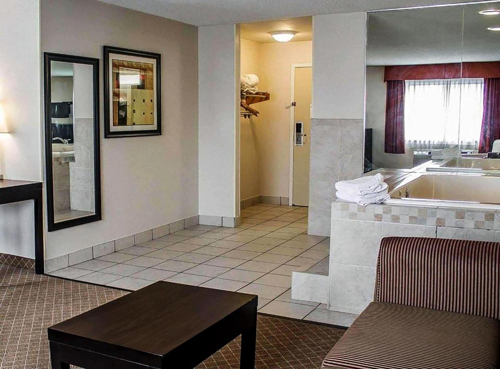 Norwood Statefair Grounds Hotel Columbus