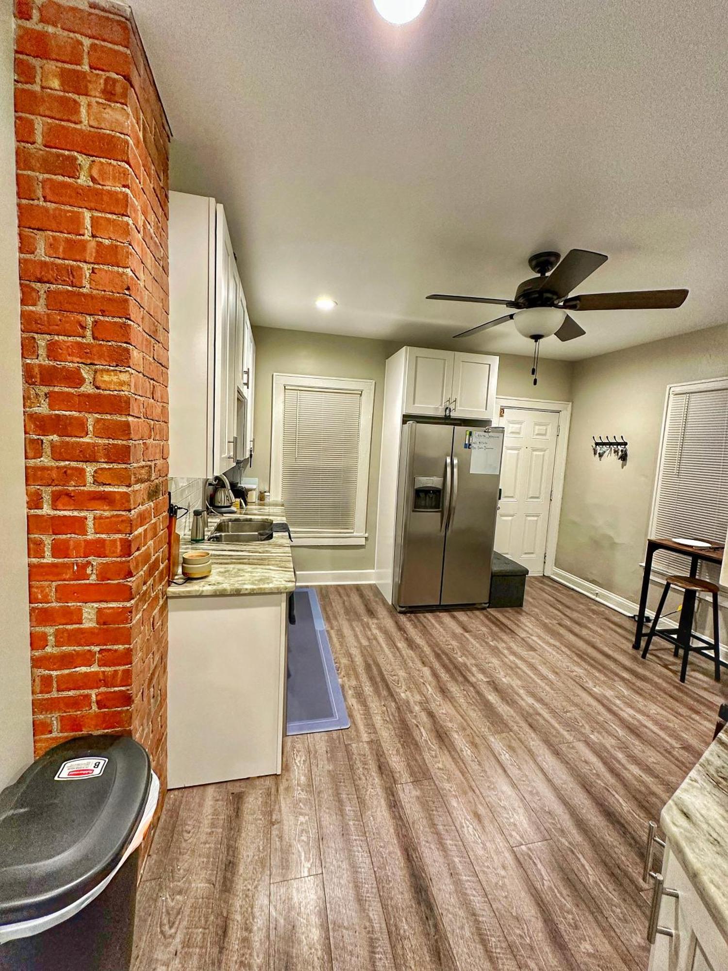 Modern Luxe 3br 1ba With Bar 7 Holiday home Columbus