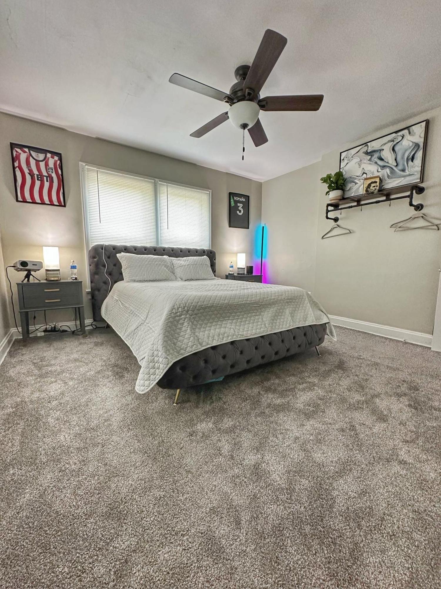 Modern Luxe 3br 1ba With Bar 7 * Columbus