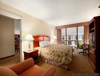 Days By Wyndham Airport Hotel Columbus