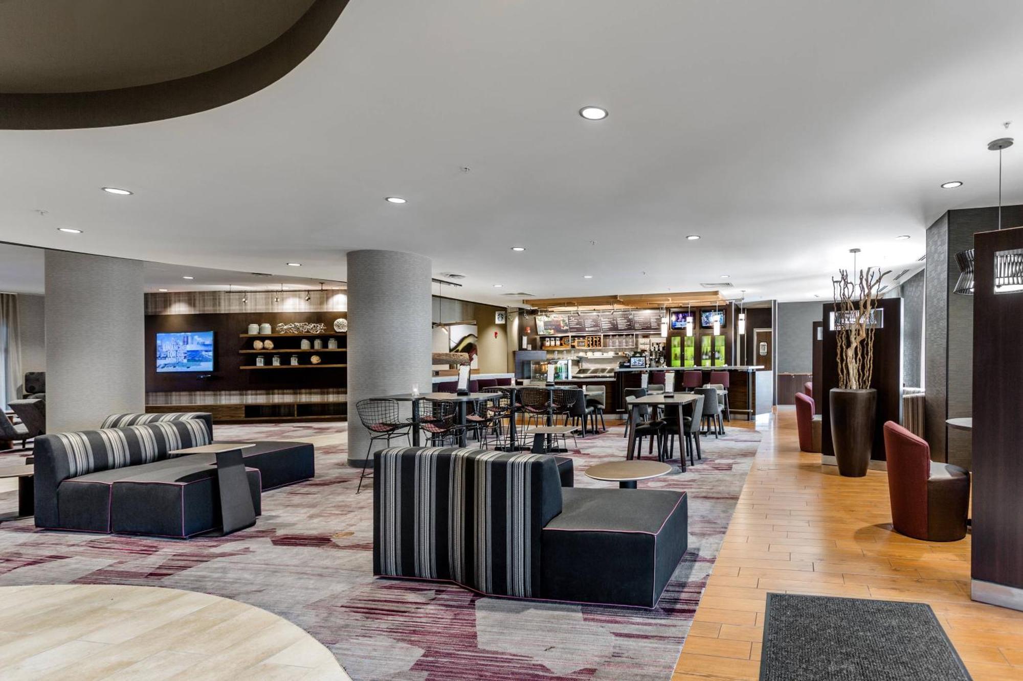 Courtyard Easton Hotel Columbus