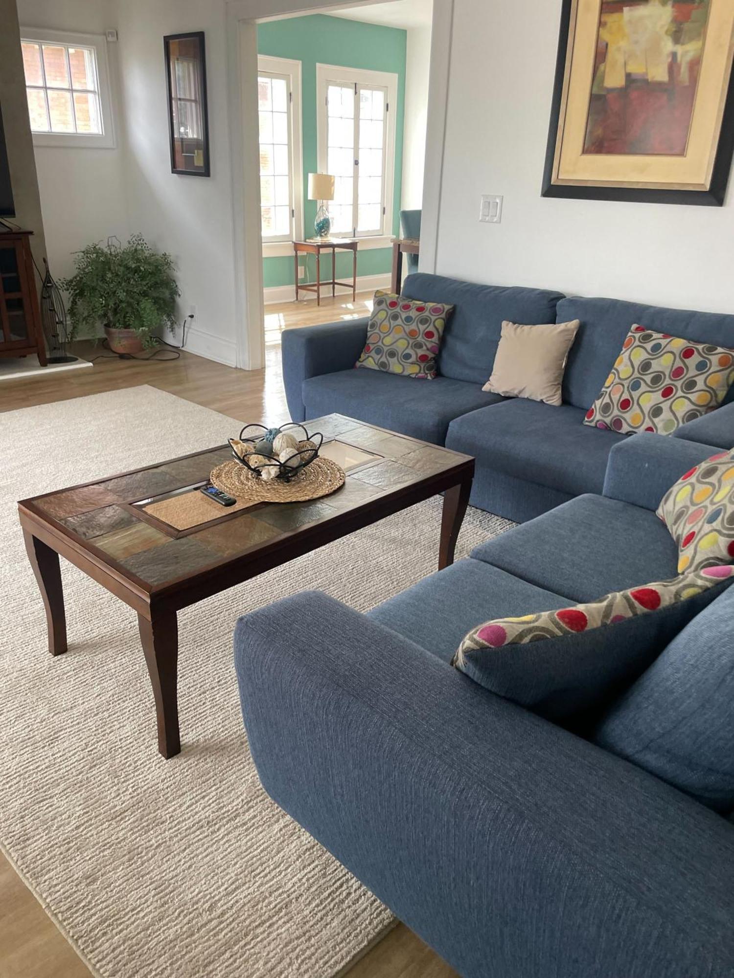Downtown Retreat - 2br Oasis Apartamento Columbus