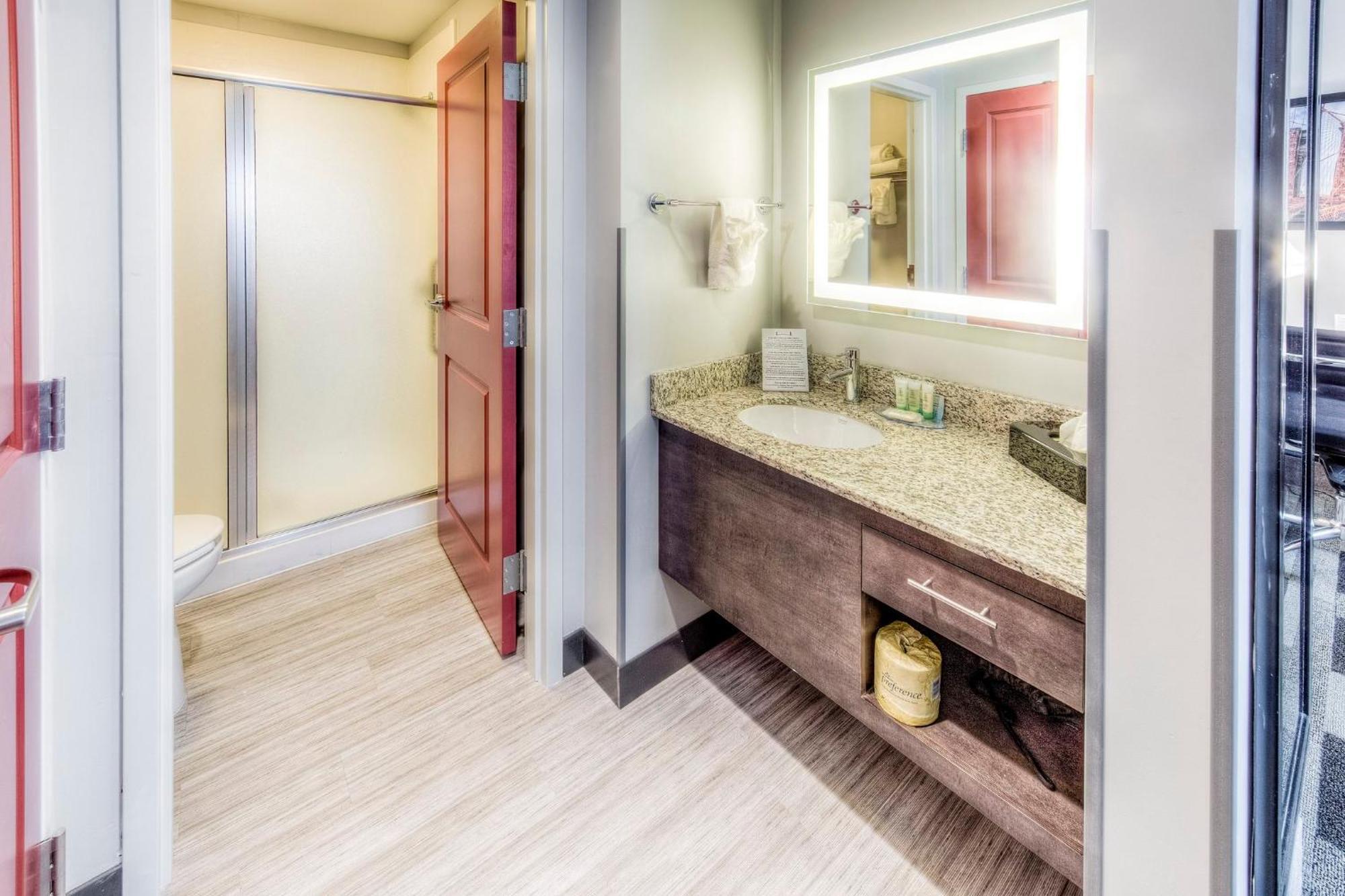 Staybridge Suites - University Area Osu By Ihg 3* Columbus