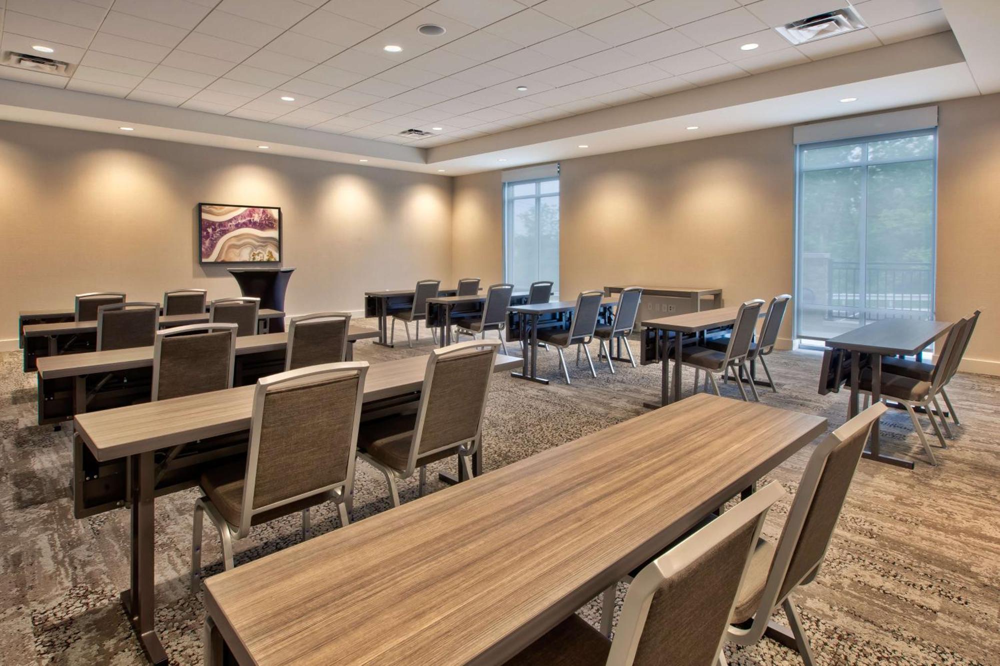 Hilton Garden Easton, Oh