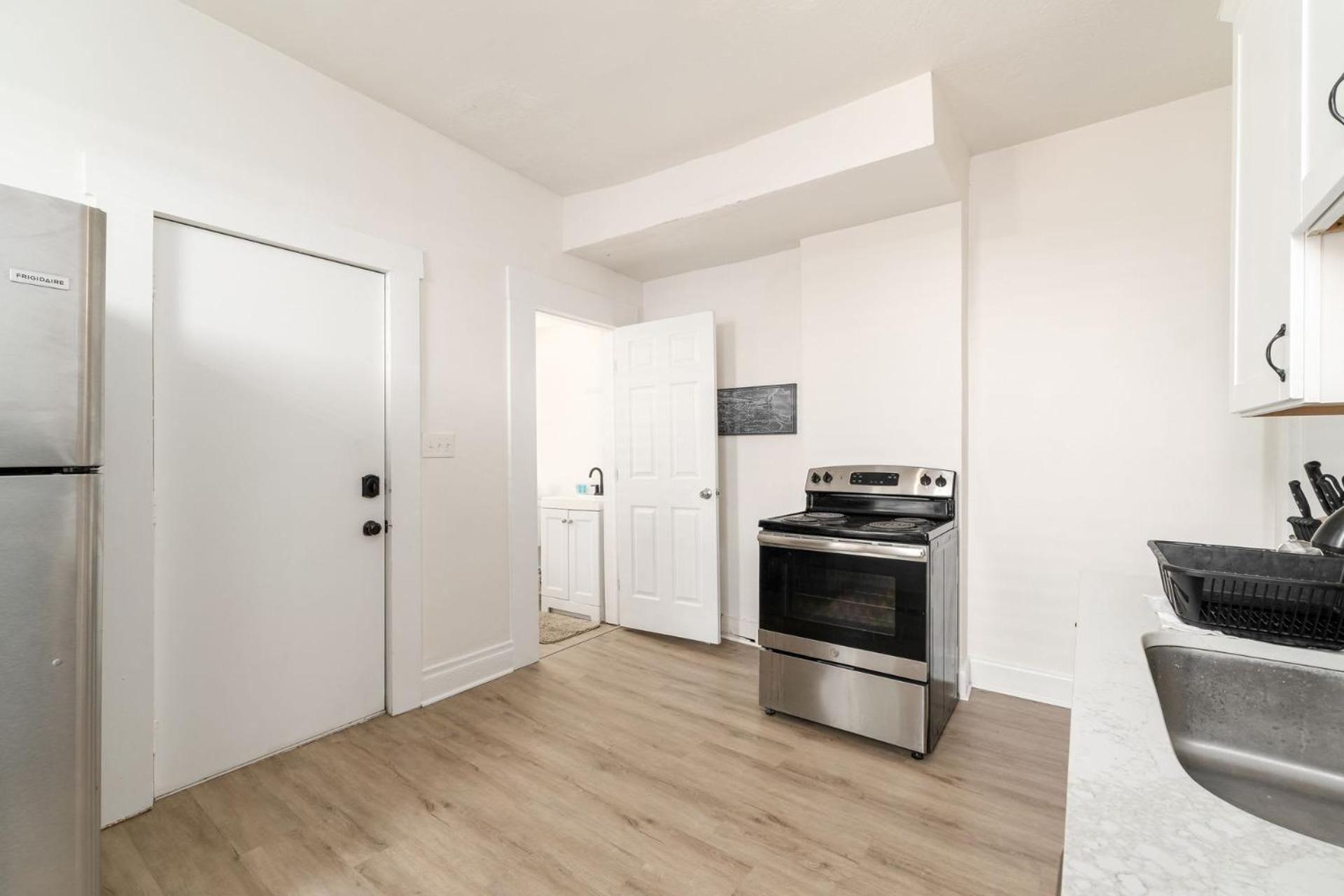 Casa de férias Housepitality - The Madison House - Brand New Columbus