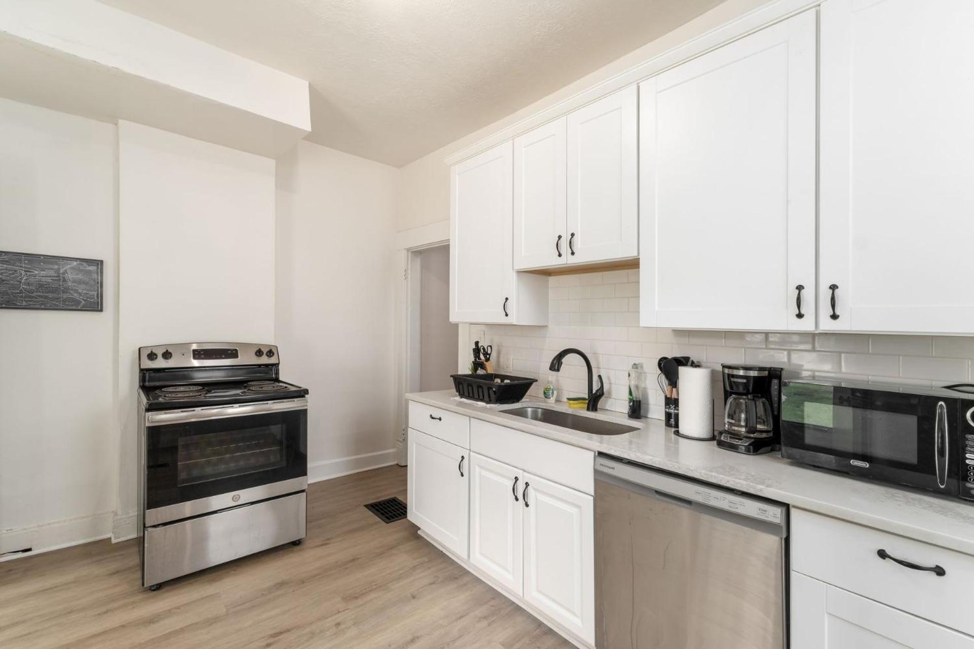 Casa de férias Housepitality - The Madison House - Brand New Columbus