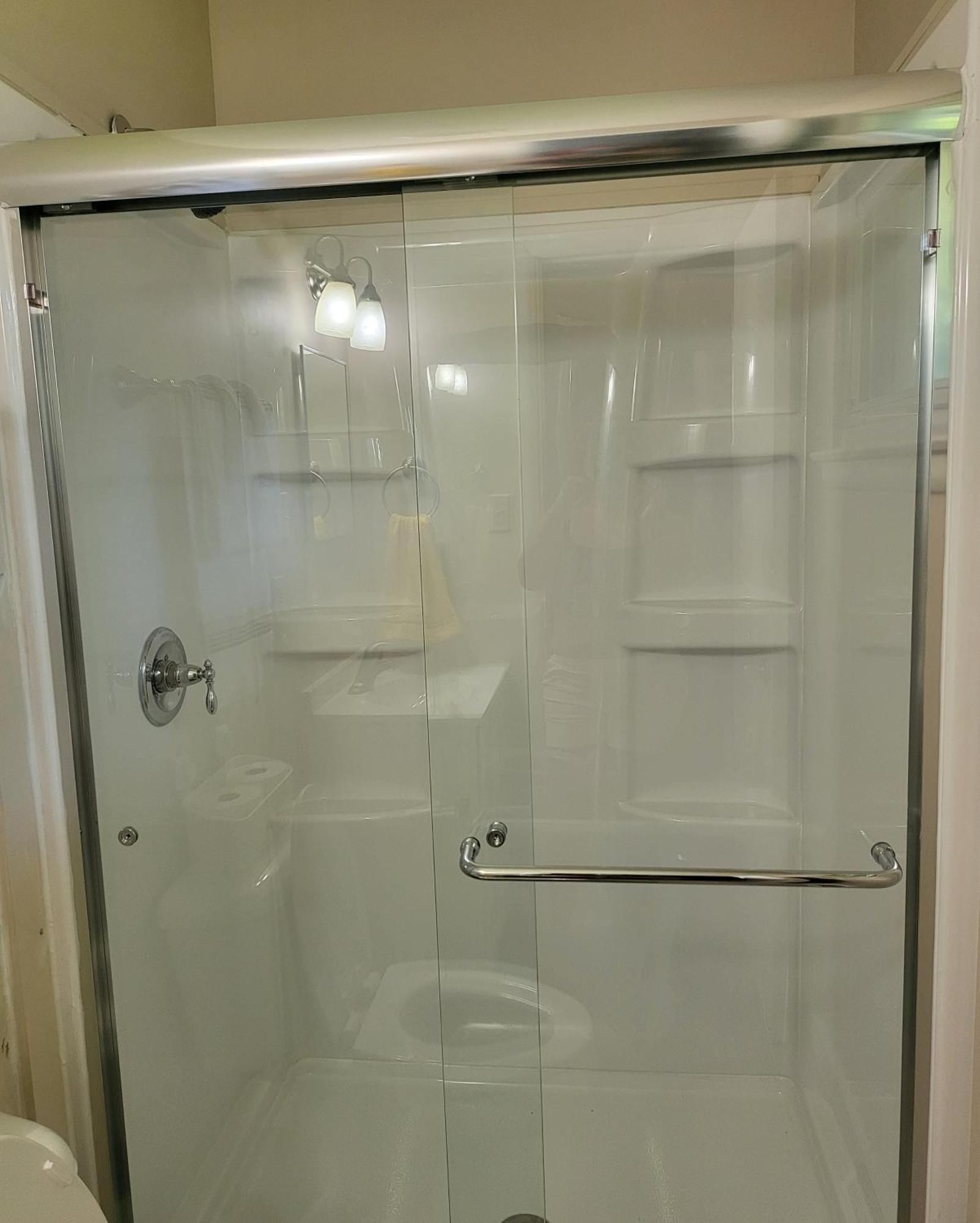 Private One Bedroom And Walk In Bathroom Unit, 2 Min From Osu, Free Parking, Wi-fi, Ac, Washer And Dryer, Expocenter, Riverside Methodist Hospital Columbus