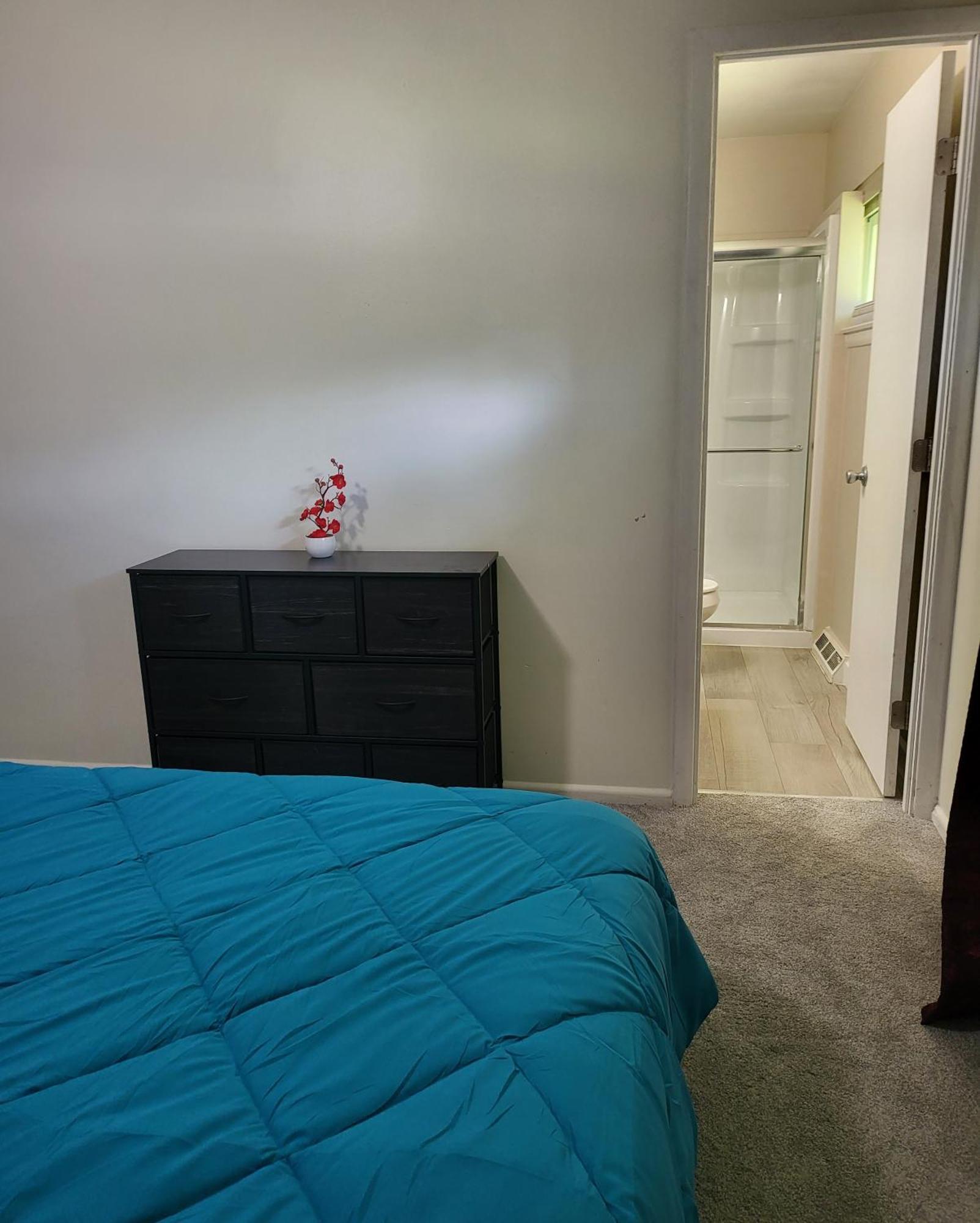 Private One Bedroom And Walk In Bathroom Unit, 2 Min From Osu, Free Parking, Wi-fi, Ac, Washer And Dryer, Expocenter, Riverside Methodist Hospital Homestay *