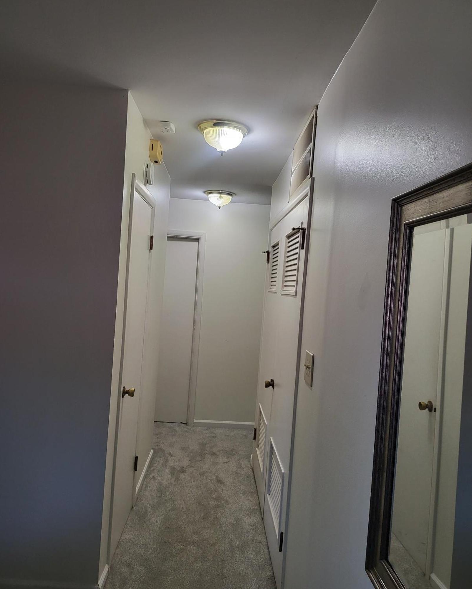 Private One Bedroom And Walk In Bathroom Unit, 2 Min From Osu, Free Parking, Wi-fi, Ac, Washer And Dryer, Expocenter, Riverside Methodist Hospital Homestay Columbus