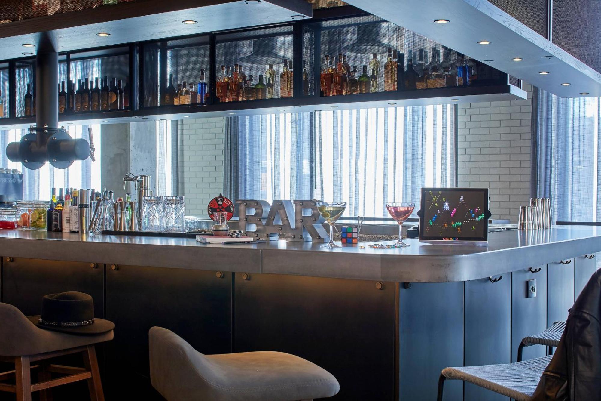 Moxy Short North 3* Columbus