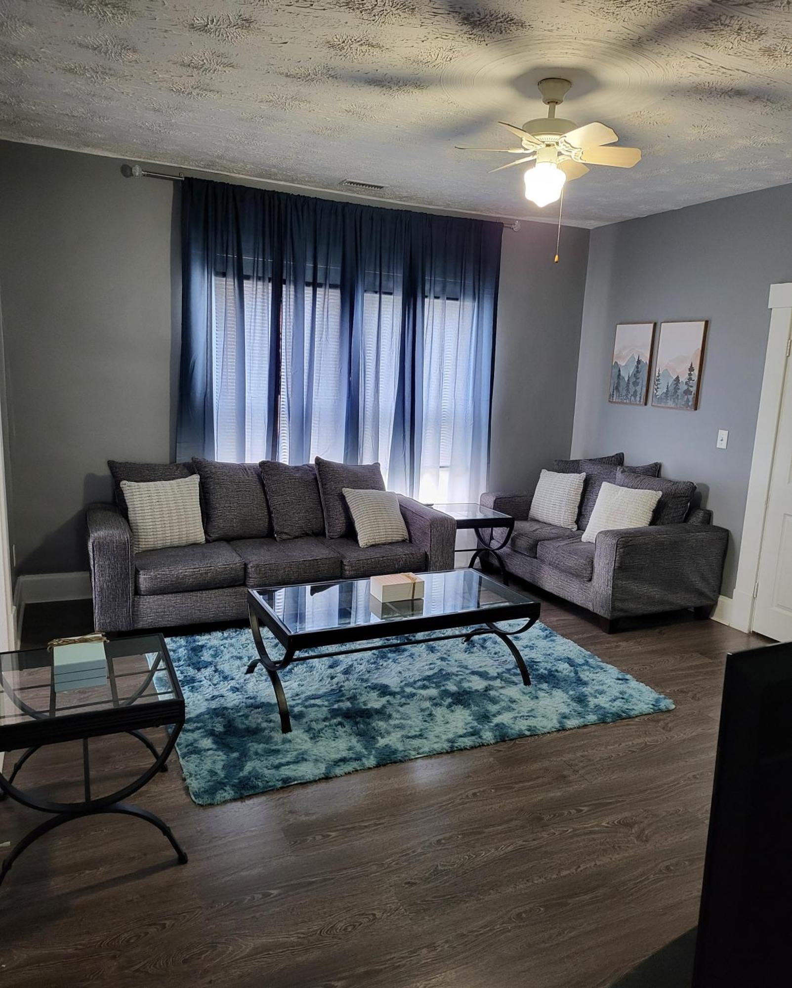 2 Bedroom With King In Columbus, Privacy Of The Whole House Homestay *