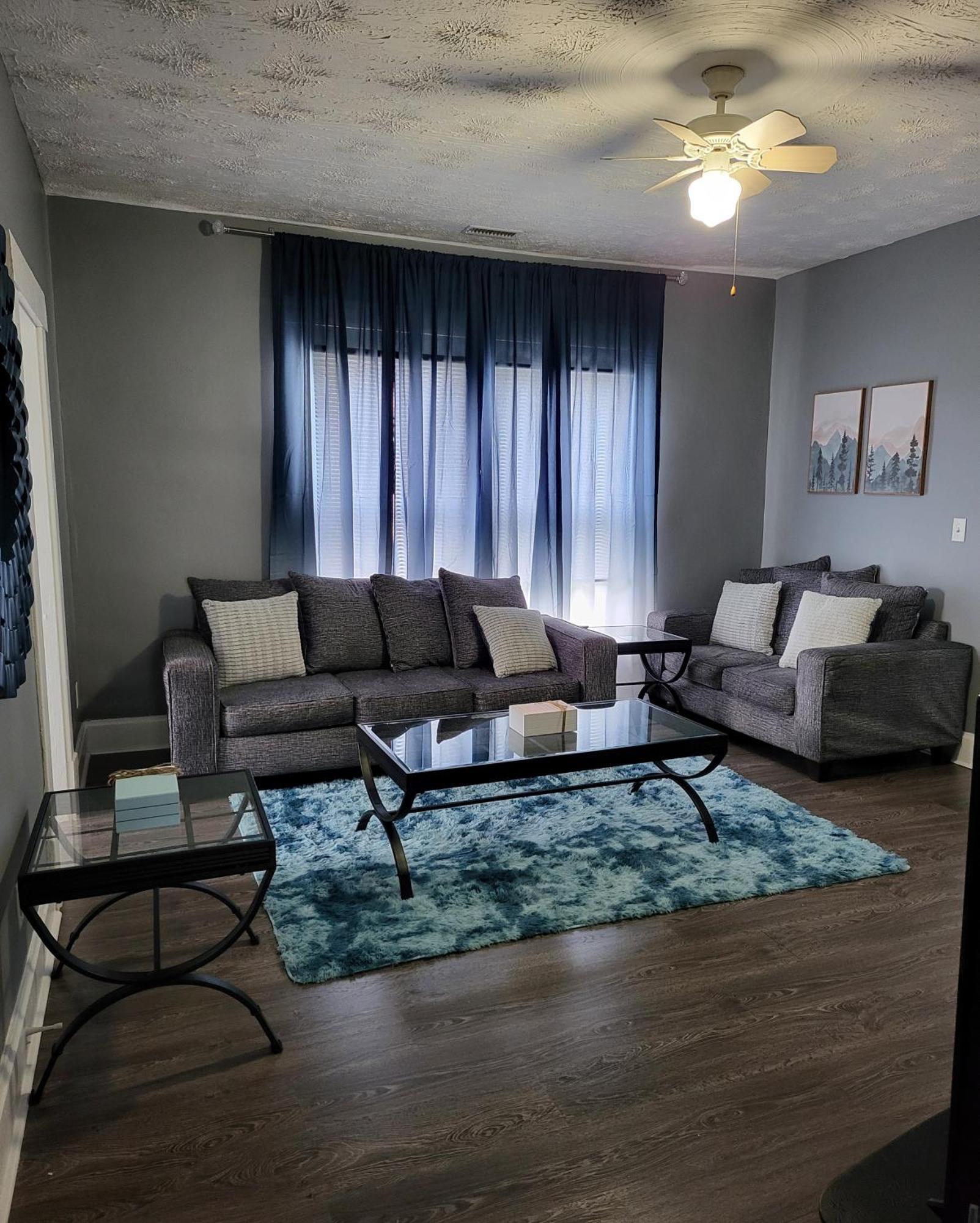 Homestay 2 Bedroom With King In Columbus, Privacy Of The Whole House Columbus