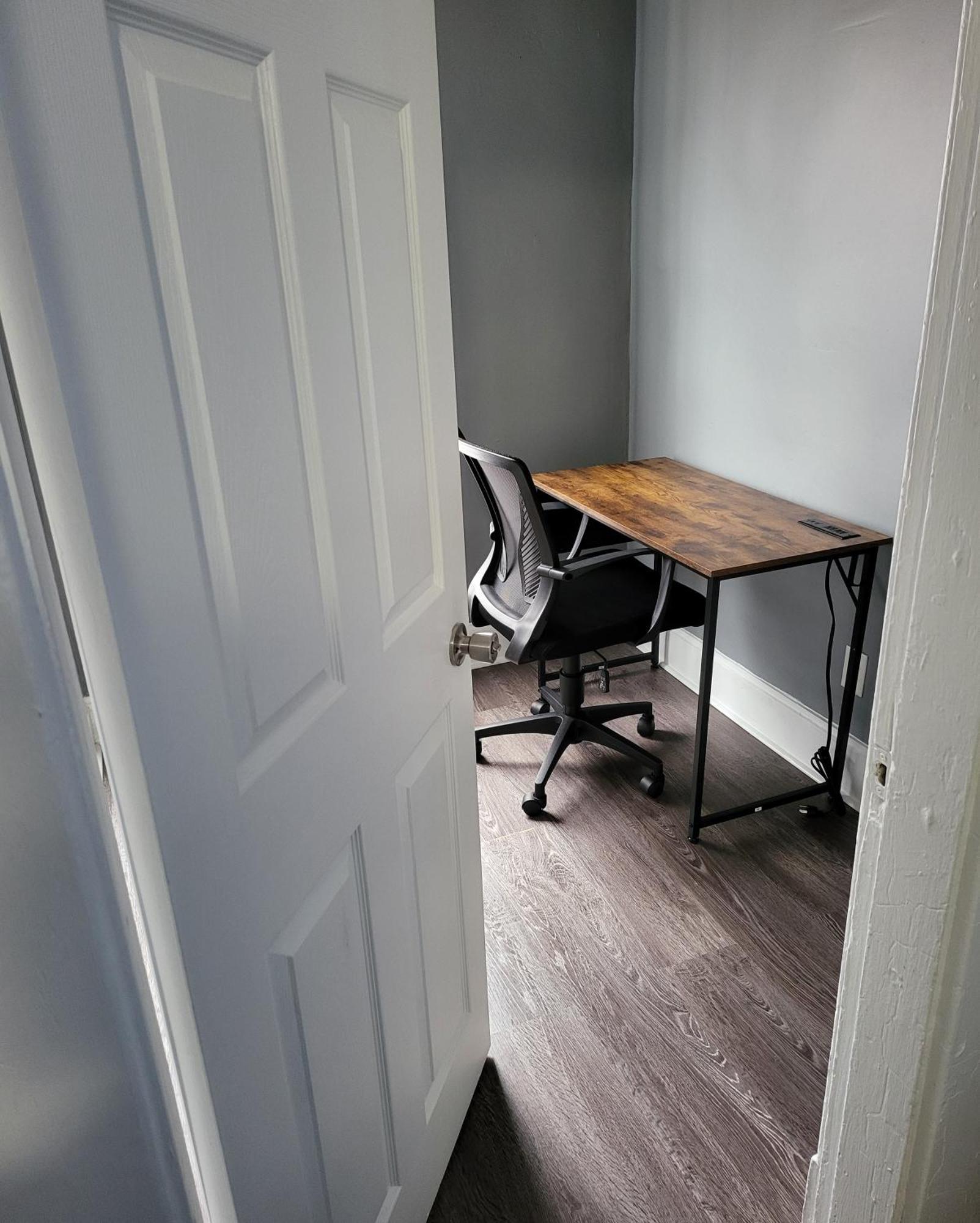 2 Bedroom With King In Columbus, Privacy Of The Whole House Homestay