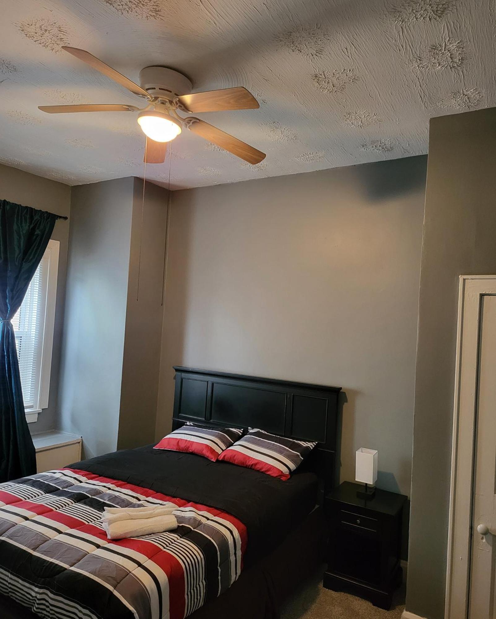 Queen Room, Airport Location, Free Wifi Homestay