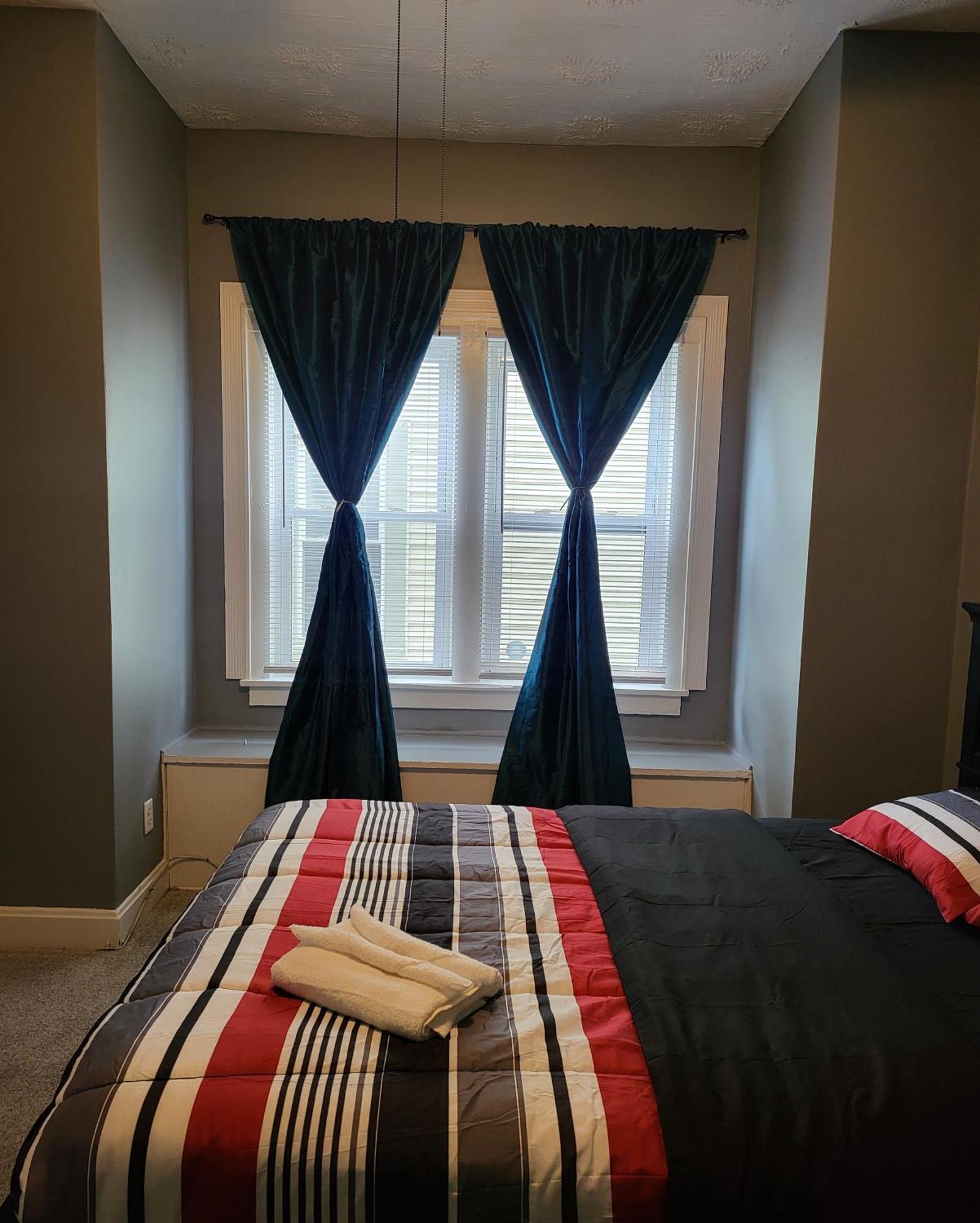Queen Room, Airport Location, Free Wifi Columbus