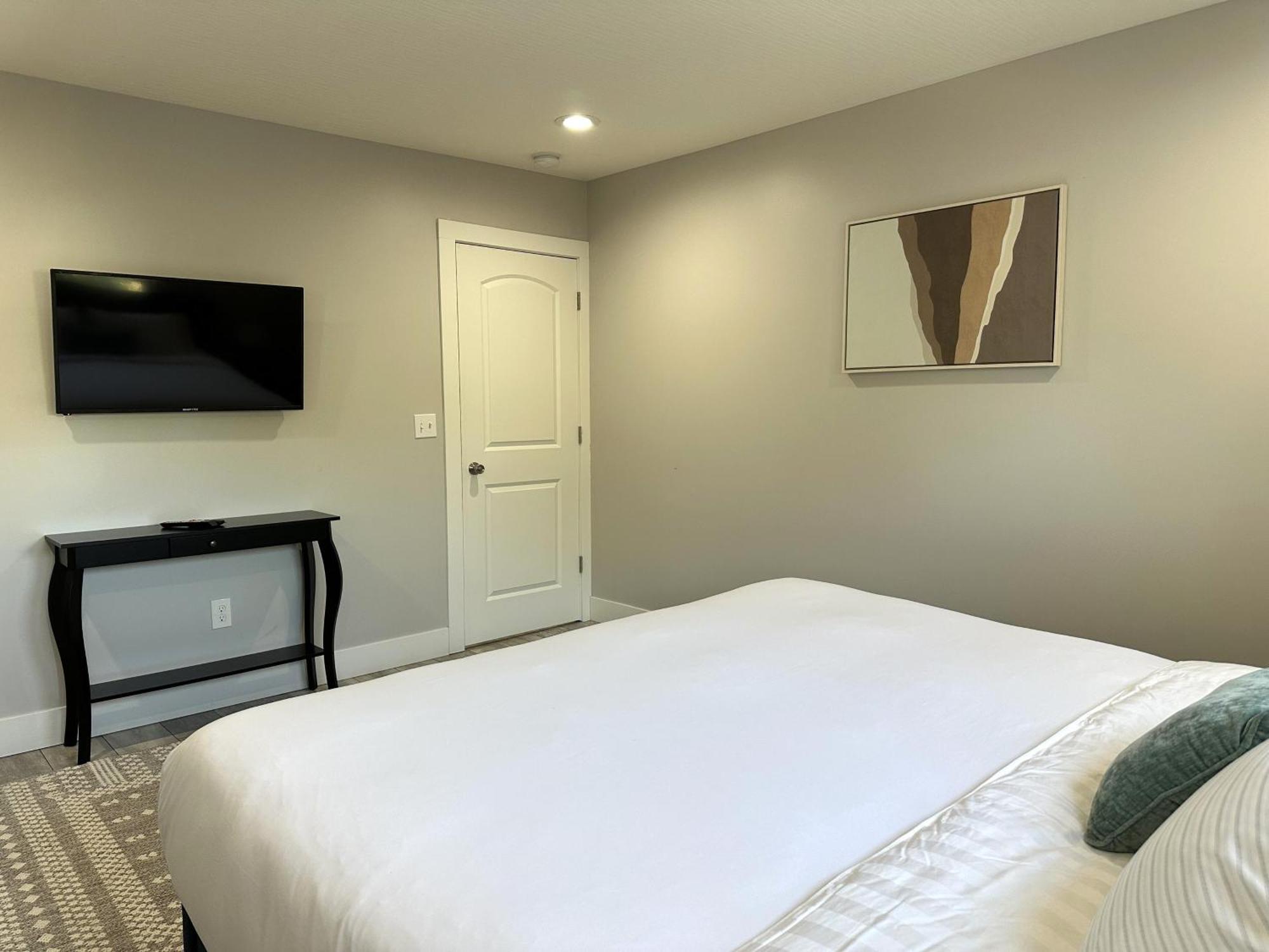 Charming 2br Near Downtown & Attractions *