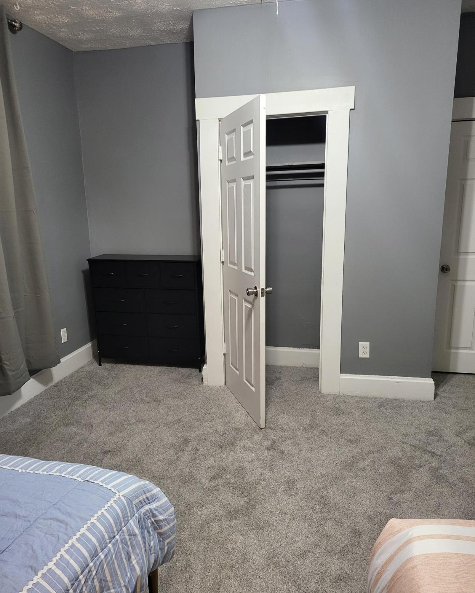Guest With Two Double Beds In Oh, Airport Location Columbus
