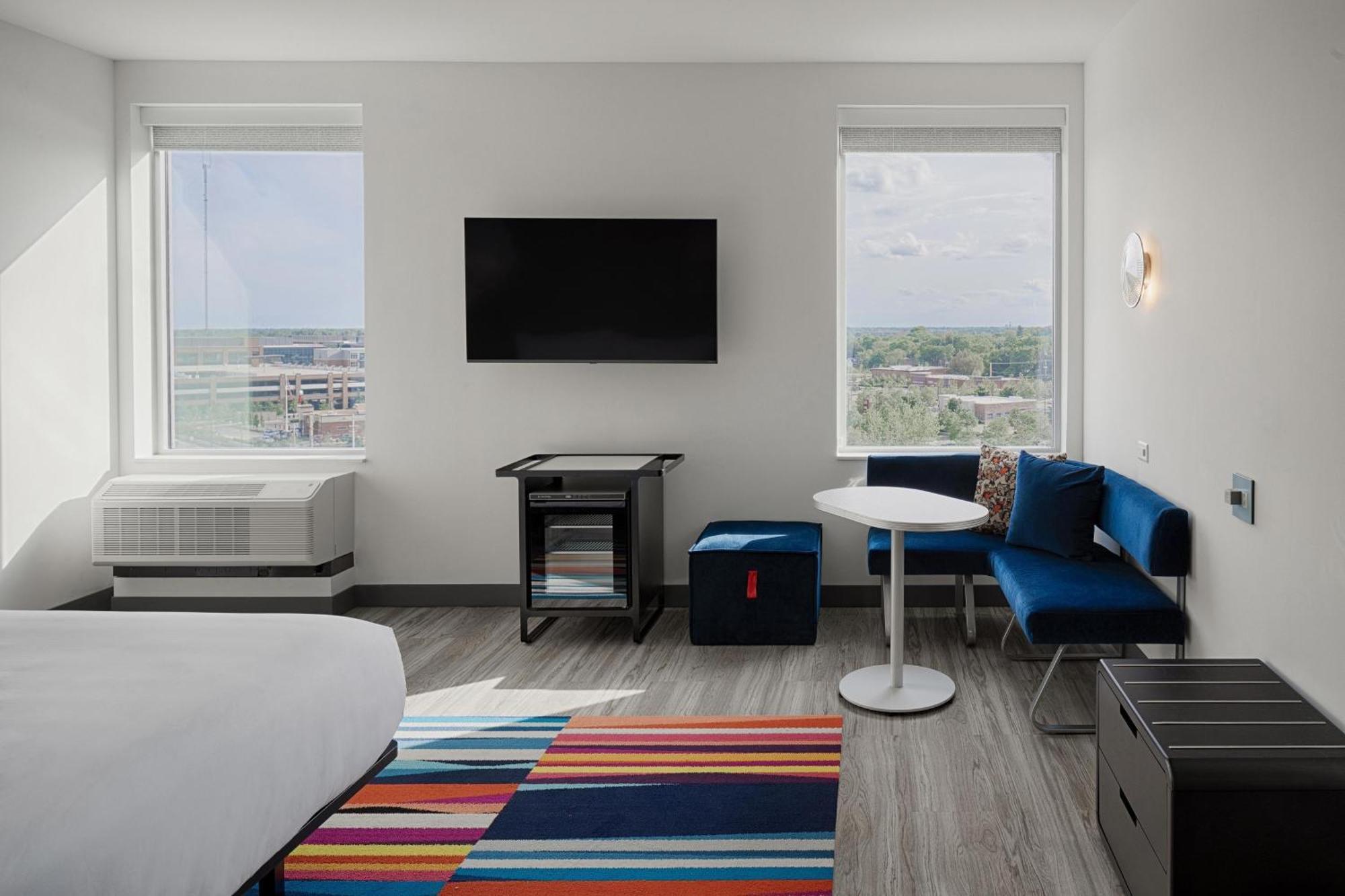 Aloft 3*