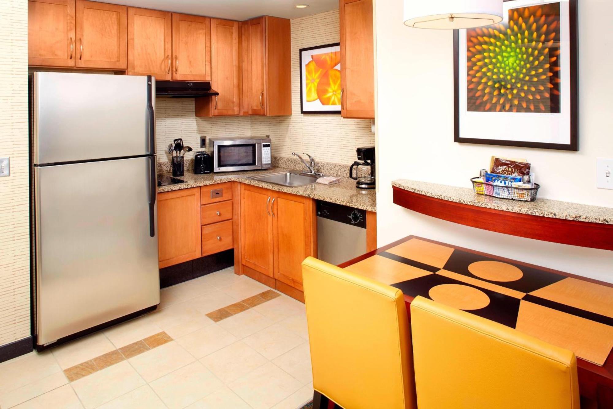 Downtown Hotel