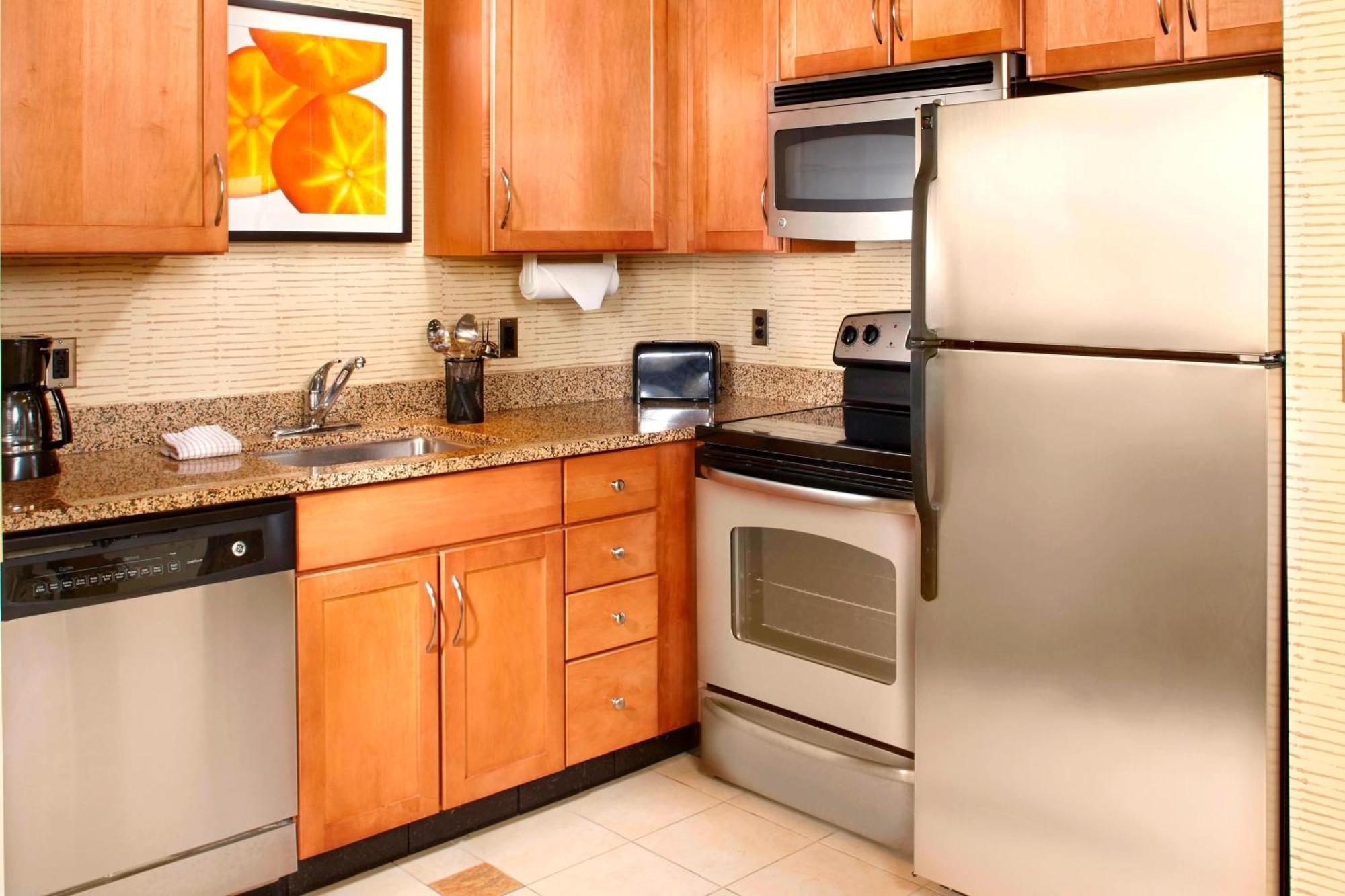 Downtown Hotel 3*