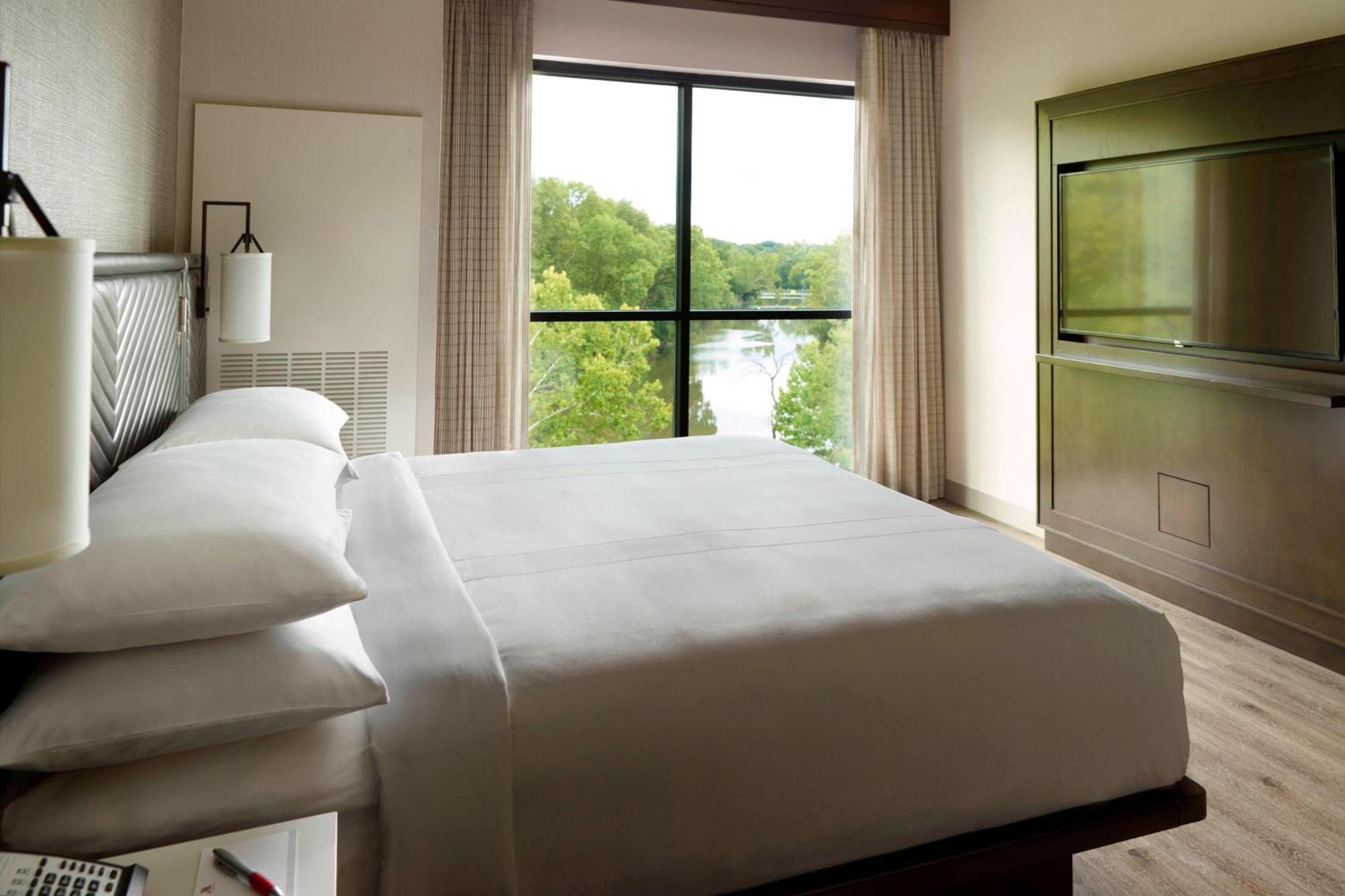 Marriott Osu Hotel