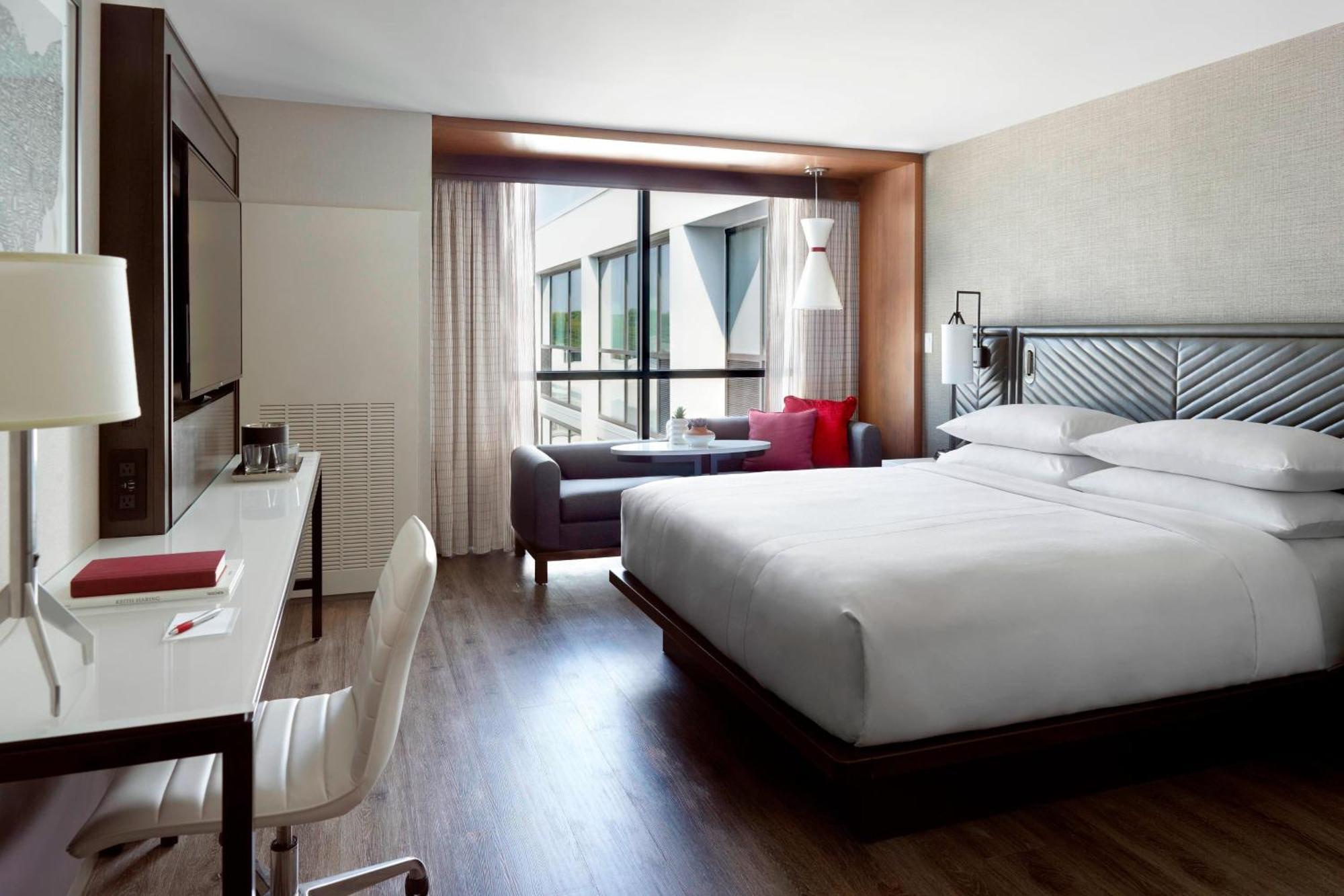 Marriott Osu Hotel