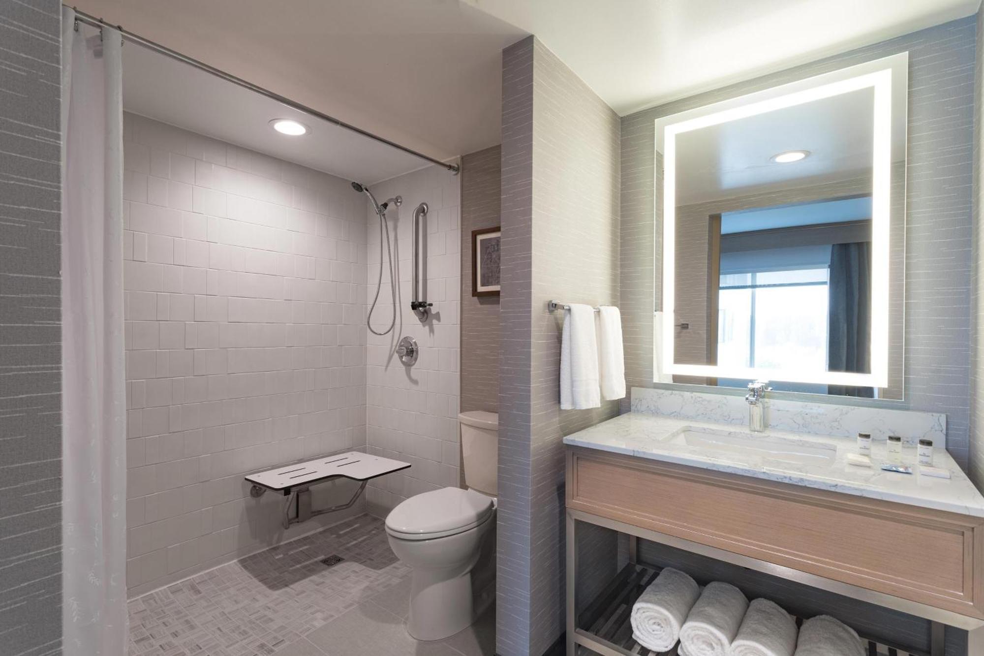 Sheraton Worthington Hotel