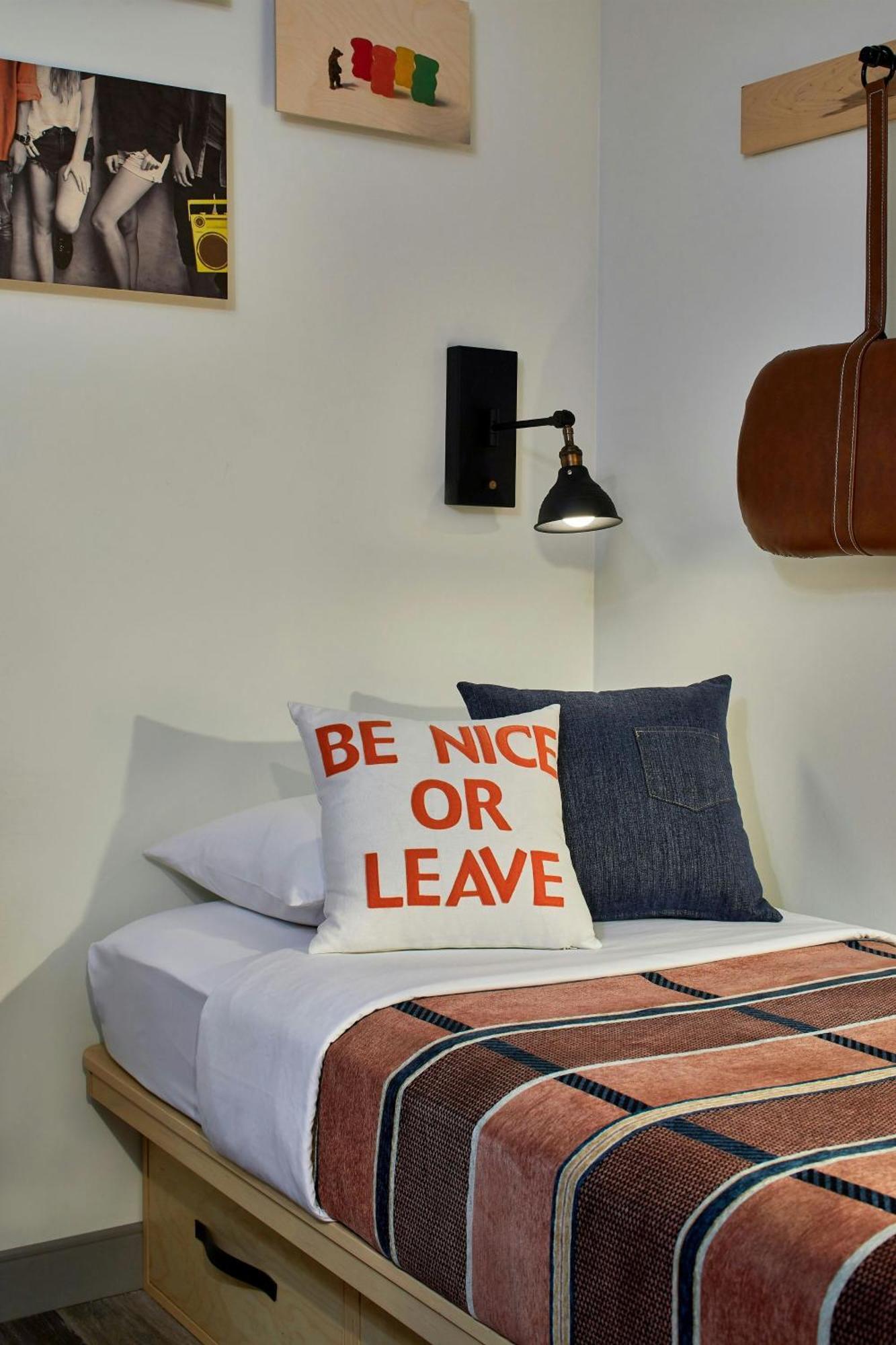 Moxy Short North Hotel 3*