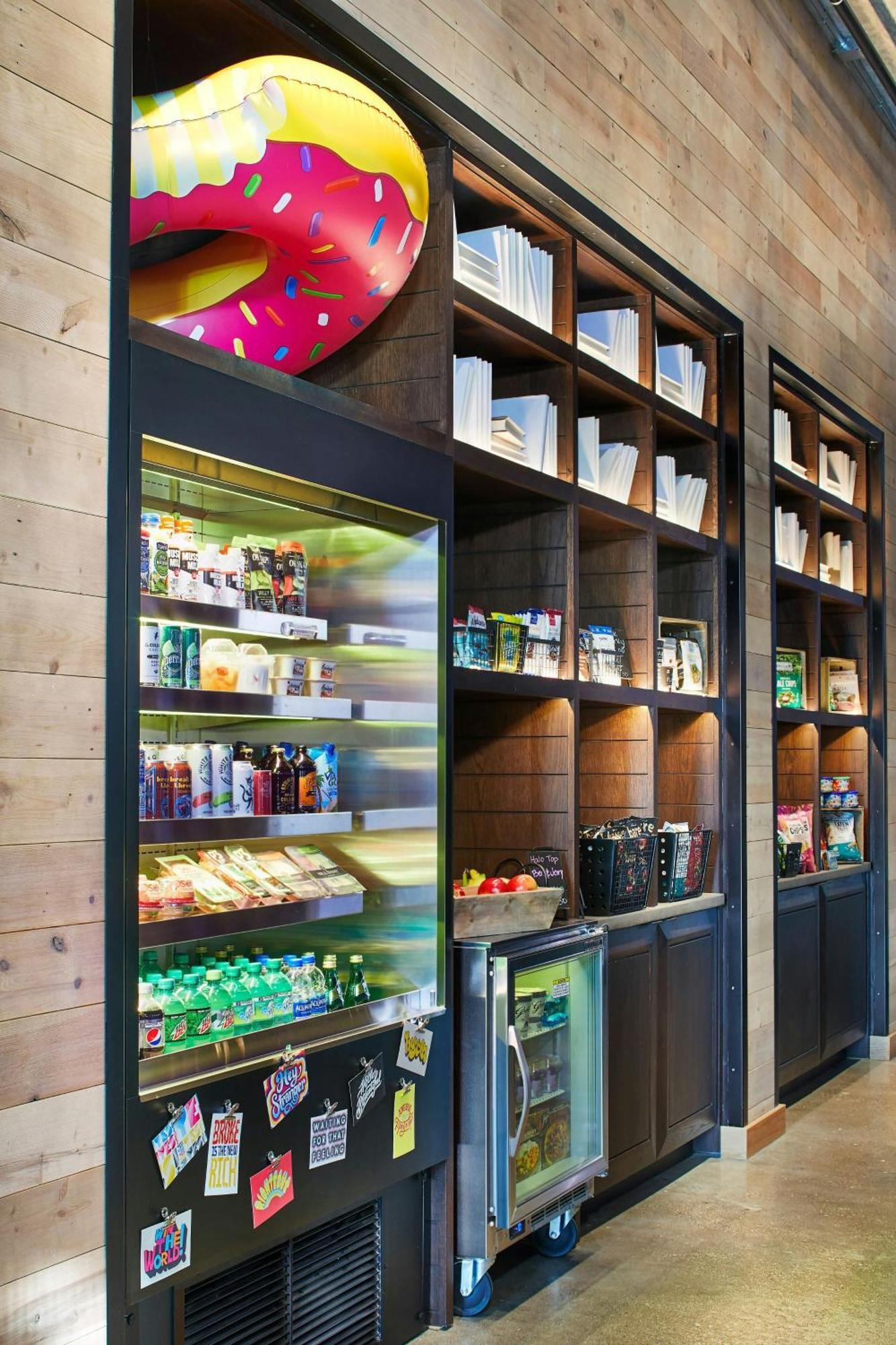 Moxy Short North 3*
